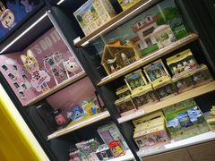 -泡泡玛特POPMART(武汉天地壹方店)