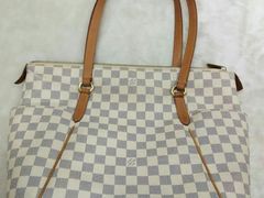 -IRENCE伊琳丝奢侈品皮具护理(二手鉴定世界广场店)