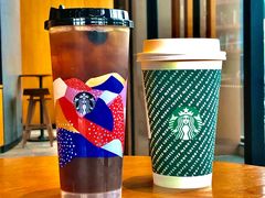 -星巴克(西安曲江银泰店)