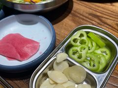 -明洞阿姨·韩式酱蟹烤肉·创意料理(三元桥店)