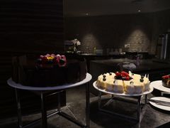 -BLU 全日制餐厅(上海安曼纳卓悦酒店)