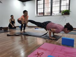 -兴亚瑜伽20年老馆