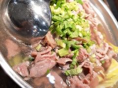 -肖四女乐山跷脚牛肉(世博源店)
