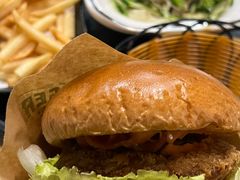 安格斯牛堡-魏家凉皮(郑州东站店)