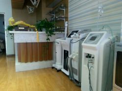 -苗方清颜专业祛痘养生