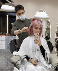 -东秀护肤造型