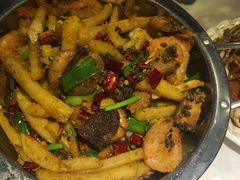 -小鱼儿海鲜港(新村十区店)