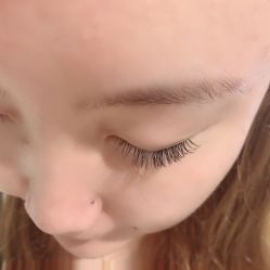 -AKIRA 安久日式美甲美睫