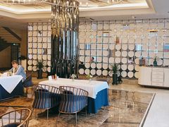 -马克西姆俄罗斯餐厅(通亚街店)