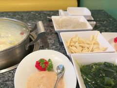 -一席地·本地鸡窝·杭帮鸡火锅(萧山银隆百货店)