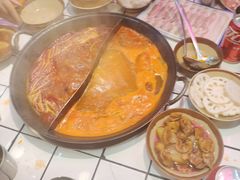 -巴卤社老火锅(财富店)