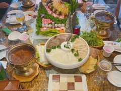 上汤斑鱼锅-慢丽江·云南野生菌土鸡锅(付家庄店)