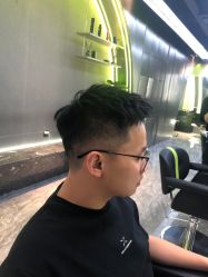 -不迫先生专业男士剪发