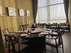 -宝燕壹号景观餐厅(龙盛国际商业广场店)