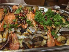 -老东镇啤酒屋海鲜加工·蒸汽海鲜·海鲜烧烤(台东店)