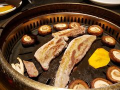 伊比利亚黑猪梅肉-嘿嘟嘟·肋条烧肉放题(爱融荟城店)