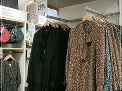 -优衣库(上海虹口龙之梦店)