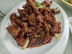 -老码头黑皮肘子锅包肉熏酱水饺(文政街店)