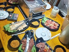-丹东特色烤肉(学府路一部店)