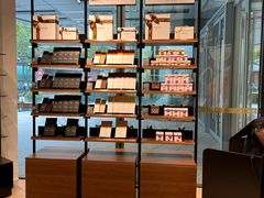 -Laderach 莱德拉(上海环贸iapm店)