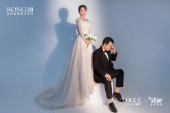 -唯一旅拍·颂当代影像艺术中心(上城店)