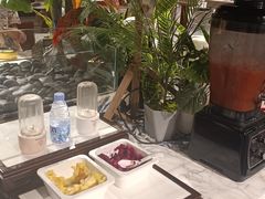 -裕龙汤泉