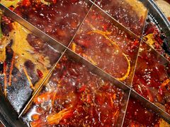 -周小明火锅(黑金冠社区店)