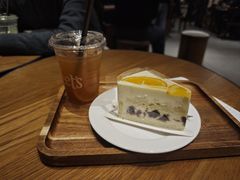 -Peet's Coffee皮爷咖啡(浦东世纪汇店)