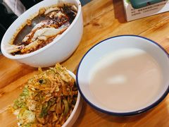 豆浆-老鳯府豆花泡馍(第五大道店)