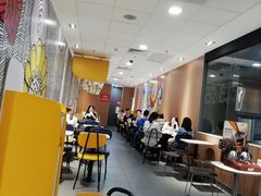 大堂-麦当劳(广州新港东路第二分店)