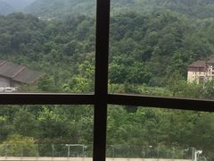 -中铁花水湾温泉酒店(大邑店)