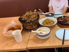 -宏状元现熬粥·京味菜(黄寺大街店)