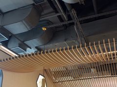 -左庭右院鲜牛肉火锅(浦江欢乐颂店)