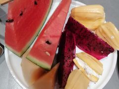 -黑金·寻焰自助百汇(中街店)