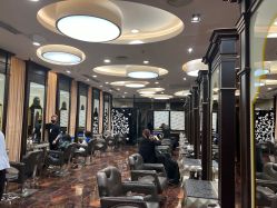-八佰伴8008星级形象店