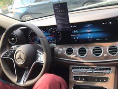 -上海星瀚奔驰4S店(红柳路店)