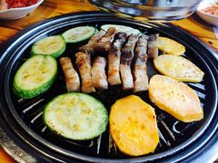 -唯成•韩国炭火烤肉 유성고기