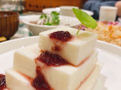 树莓酱奶豆腐-新疆巴州金丝特餐厅(大钟寺店)