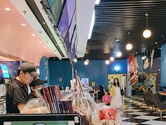 -完美世界影城(昆明翡翠湾店)