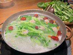 -吃饭皇帝大(长宁龙之梦店)