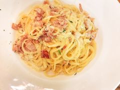 -玛格萝妮(汇智国际商业中心店)