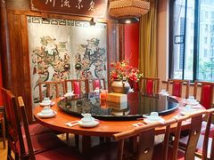 -川流不息·地道川菜(新松江路店)