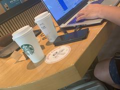 -星巴克(金华东阳银泰城店)