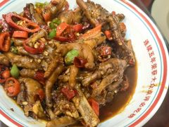 -堂瓦里·33年传统赣菜(第一街区店)