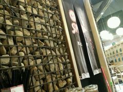 -鸿通城购物中心