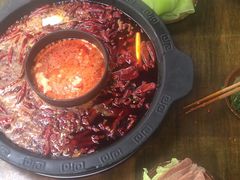 -黄潇洒老火锅(九眼桥宏济巷店)