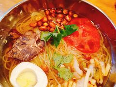 -鹤乡东北菜(崮山路店)