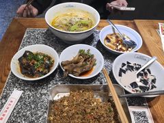 -湘下佬·老长沙吃货铺(酃湖万达店)