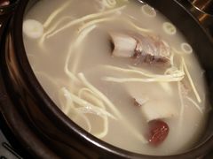 -老炉家木炭烤肉(长江国际店)