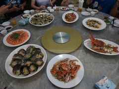 -四川小胡子海鲜(丁村万人海鲜广场店)